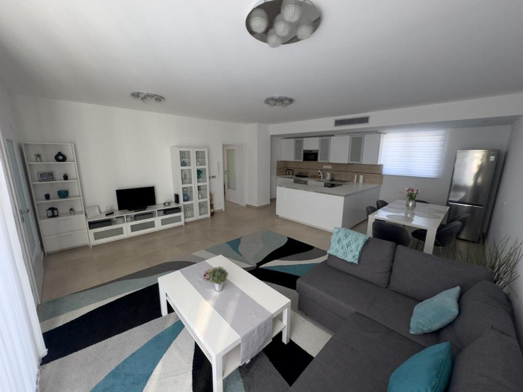 Apartment Admiral